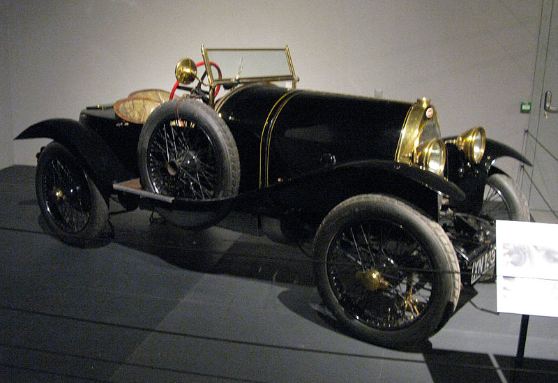 사진4-1913_Bugatti_Type_18_2