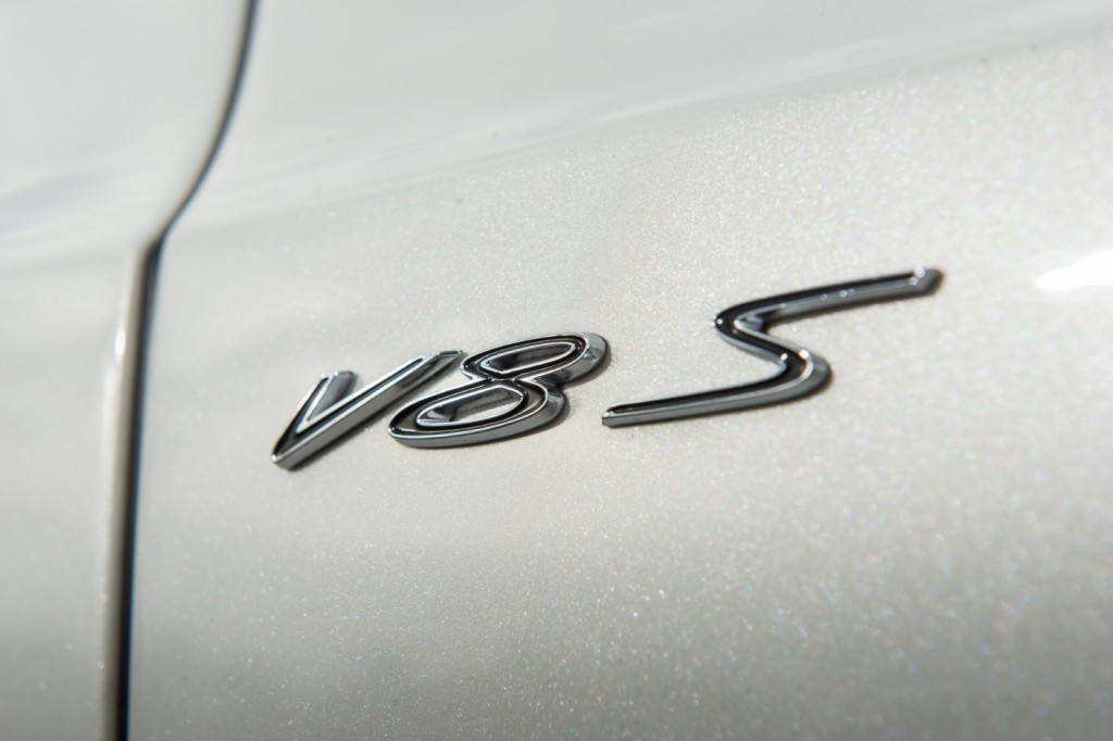 벤틀리 컨티넨탈 GT V8 S