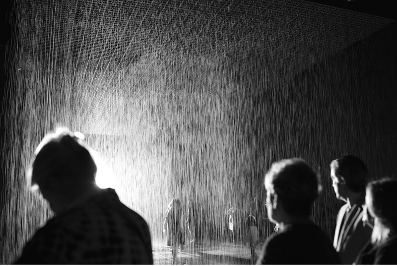 ‘Rain Room’, © Random International, 2013, The Museum of Modern Art, New York, NY. 사진제공 © Random International