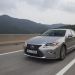 Lexus ES300h (1)