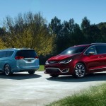 Chrysler-Pacifica_2017_1024x768_wallpaper_1d