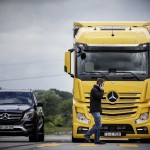 사진1-Actros with Active Brake Assist 4 and Sideguard Assist