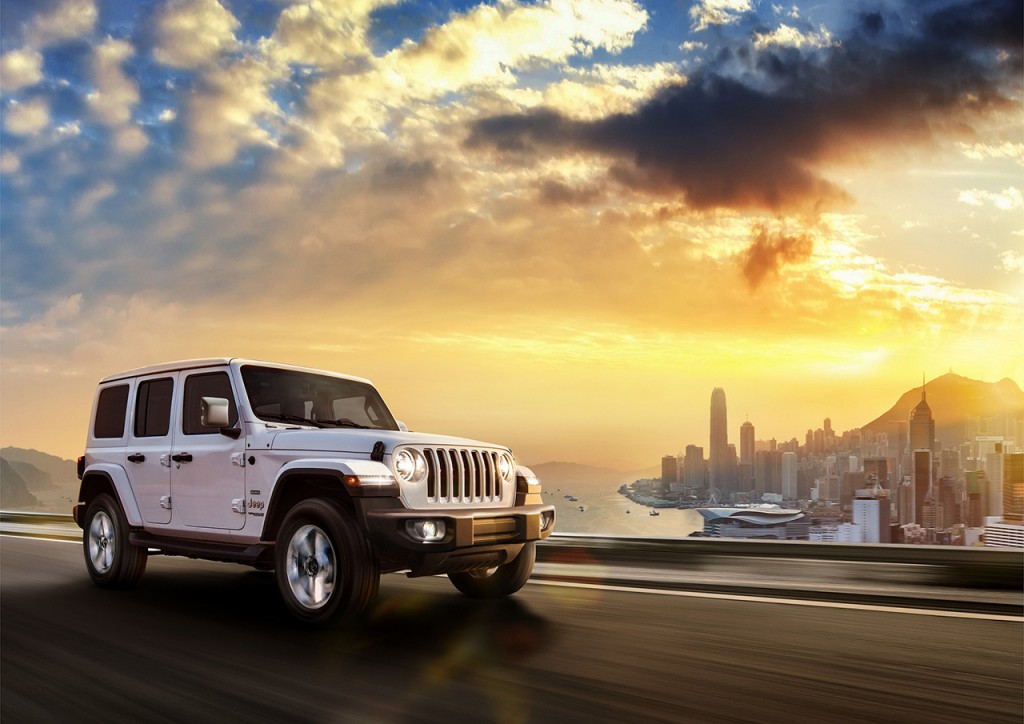 사진자료1-지프(Jeep®), 랭글러 오버랜드 파워탑 모델 국내 최초 출시