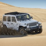 사진자료2-지프(Jeep®), 랭글러 오버랜드 파워탑 모델 국내 최초 출시