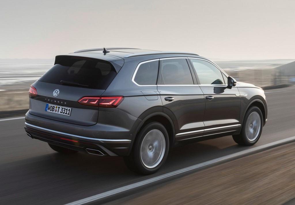 Volkswagen-Touareg_V8_TDI-2019-1280-14