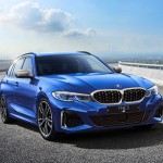 사진2-BMW 샵 온라인 1월 한정판_M340i xDrive 투어링 산 마리노 블루