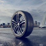 [사진자료4] 닛산 엑스트레일에 신차용 타이어 공급하는 한국타이어 _벤투스 S 1 에보3 SUV_