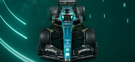 애스턴마틴, 110주년 기념 특별 로고 새겨진 F1 경주차 ‘AMR23′ 선보여