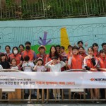 [사진자료1] 한국타이어의 가족과 함께하는 벽화 그리기 임직원 봉사활동