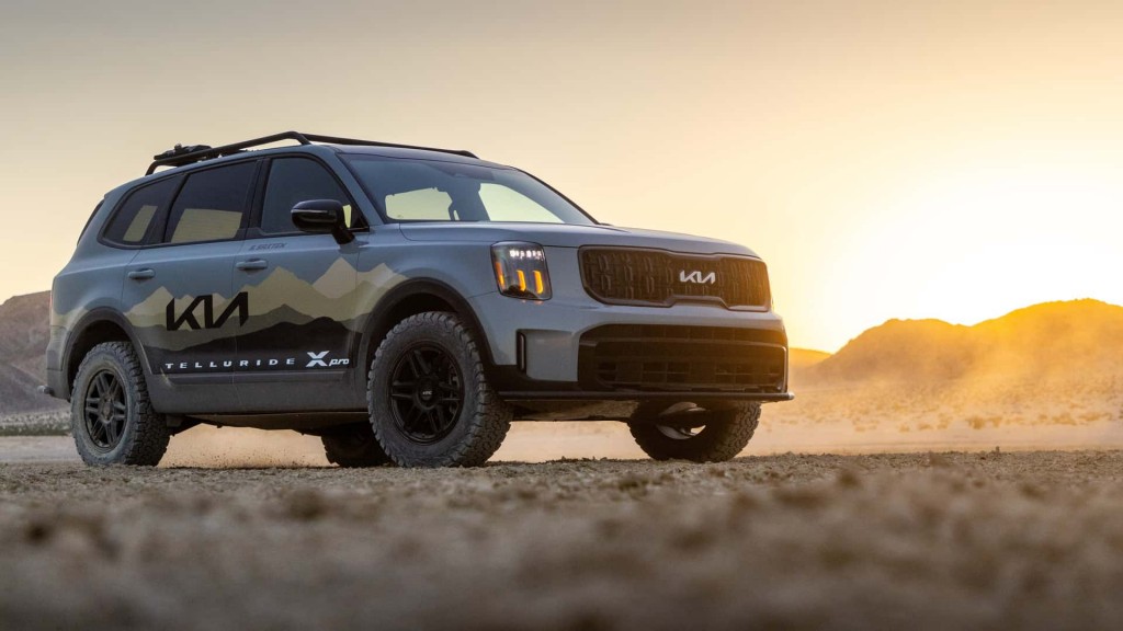 2024-kia-telluride-x-pro-rebelle-rally (5)