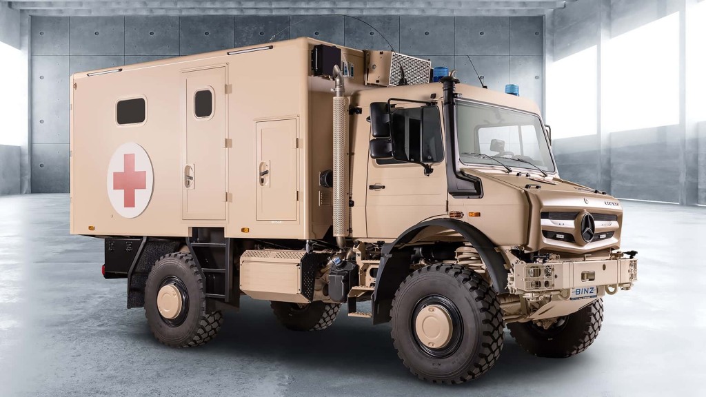 mercedes-benz-special-trucks-auf-der-firemobil-2023 (5)