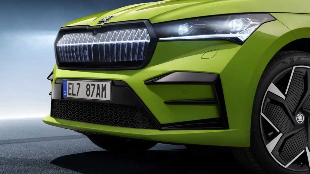 2022-skoda-enyaq-coupe-rs-iv (5)