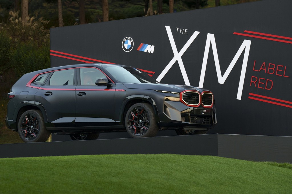 사진-BMW XM 레이블 레드 (1)