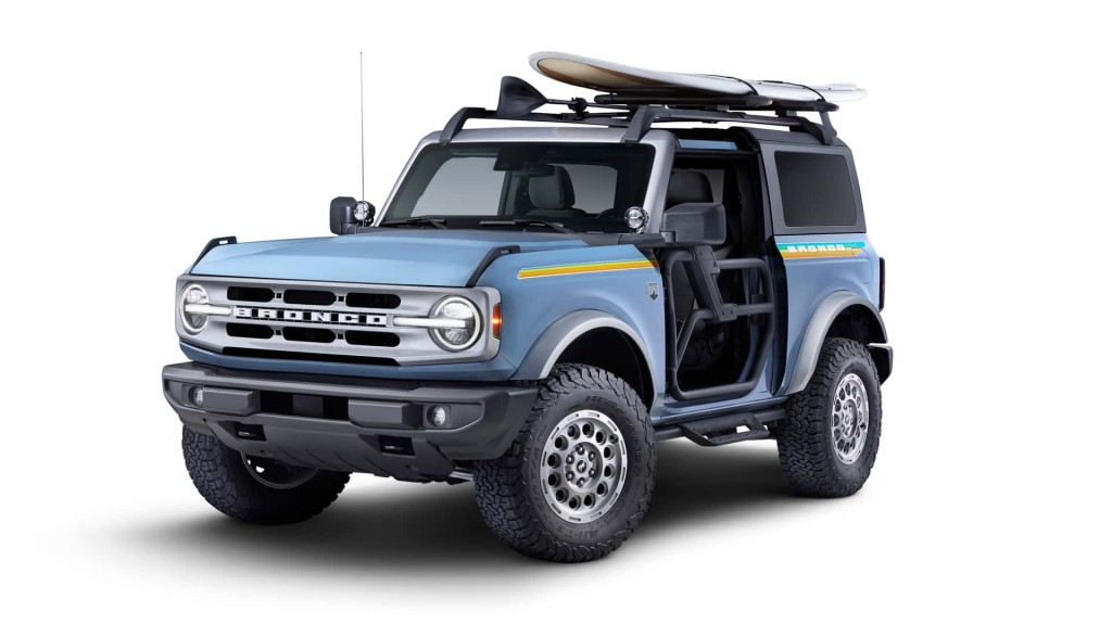 ford-bronco-beach-package