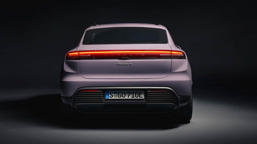 2024-porsche-macan-ev (14)