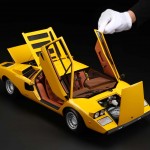 1-8-scale-lamborghini-countach-lp400-by-amalgam