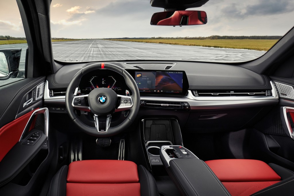 사진3-BMW 코리아, 고성능 프리미엄 소형 SAV ‘뉴 X1 M35i xDrive’ 출시