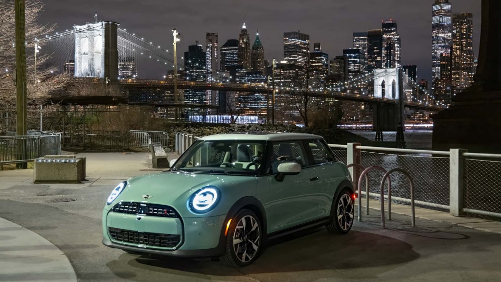 2025-mini-cooper-s-us-debut (4)