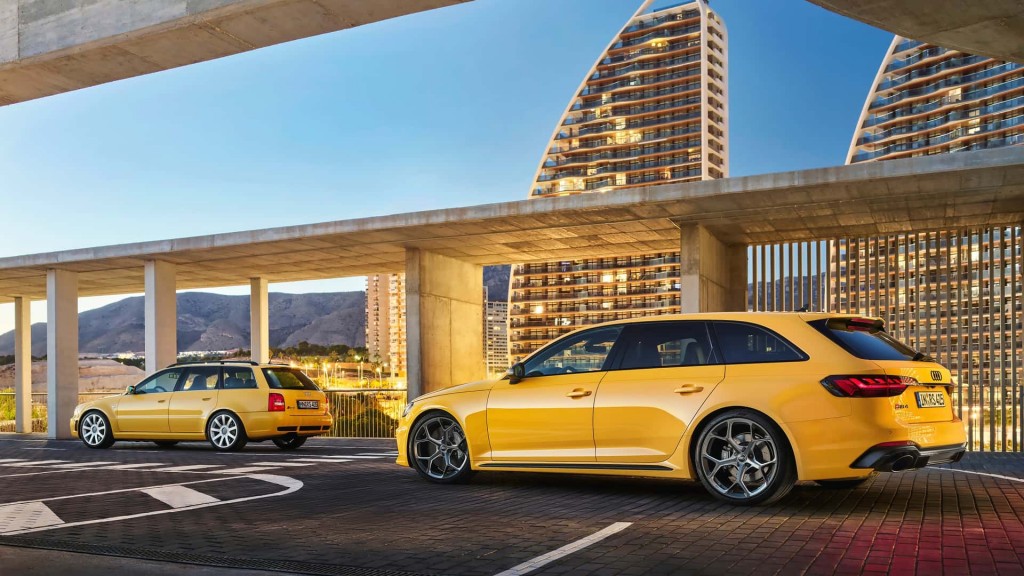 audi-rs-4-avant-edition-25-years-2024 (23)