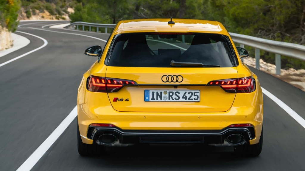 audi-rs-4-avant-edition-25-years-2024 (3)