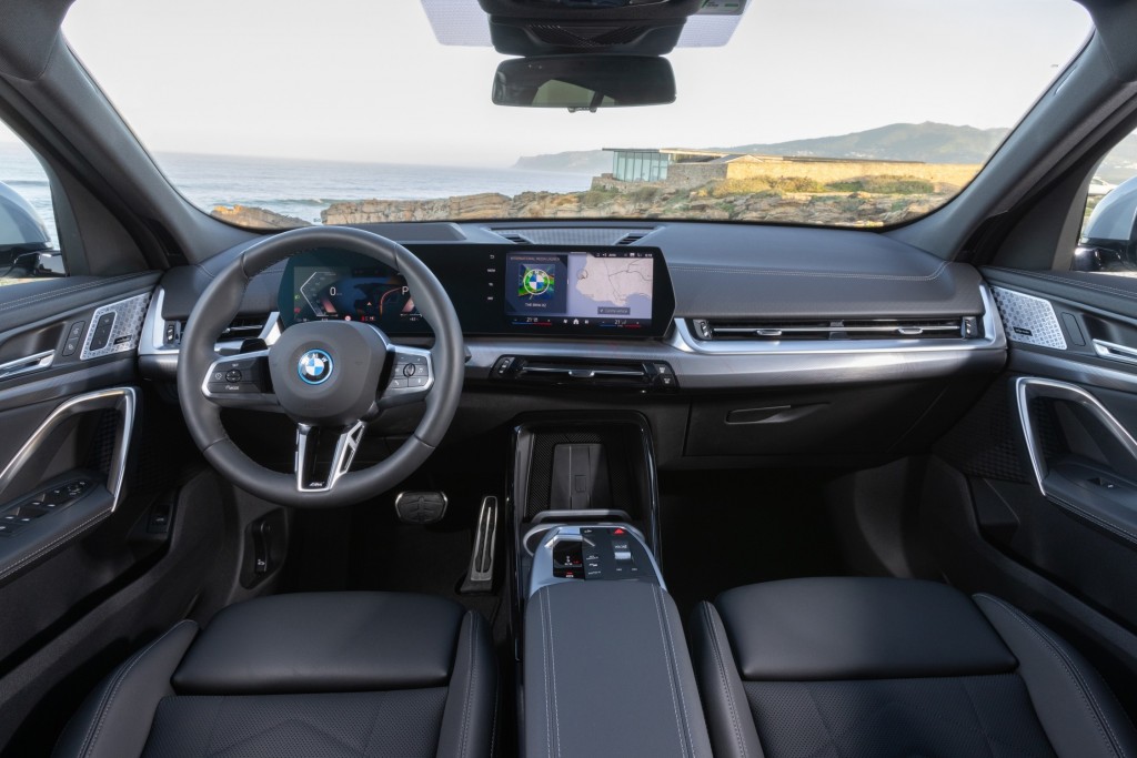 사진-BMW 코리아, 프리미엄 컴팩트 순수전기 SAC ‘뉴 iX2 eDrive20’ 사전 예약 실시 (2)