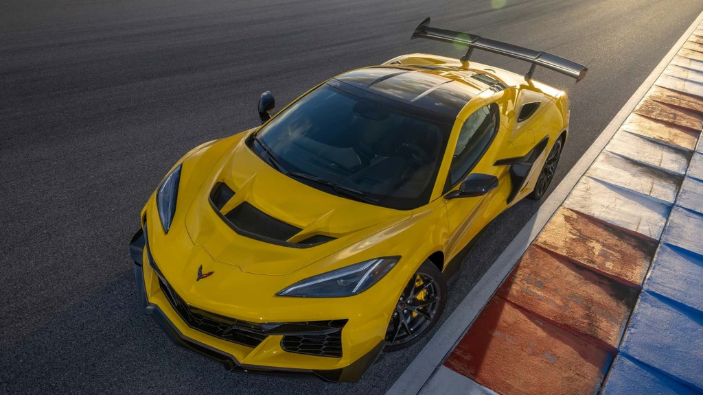 2025-chevrolet-corvette-zr1 (18)