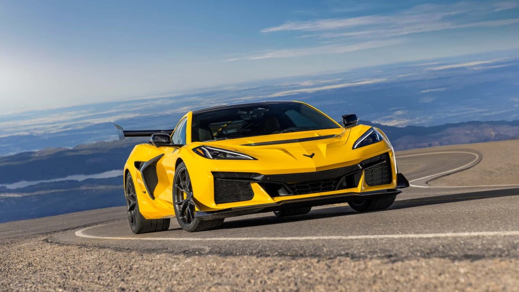 2025-chevrolet-corvette-zr1 (3)
