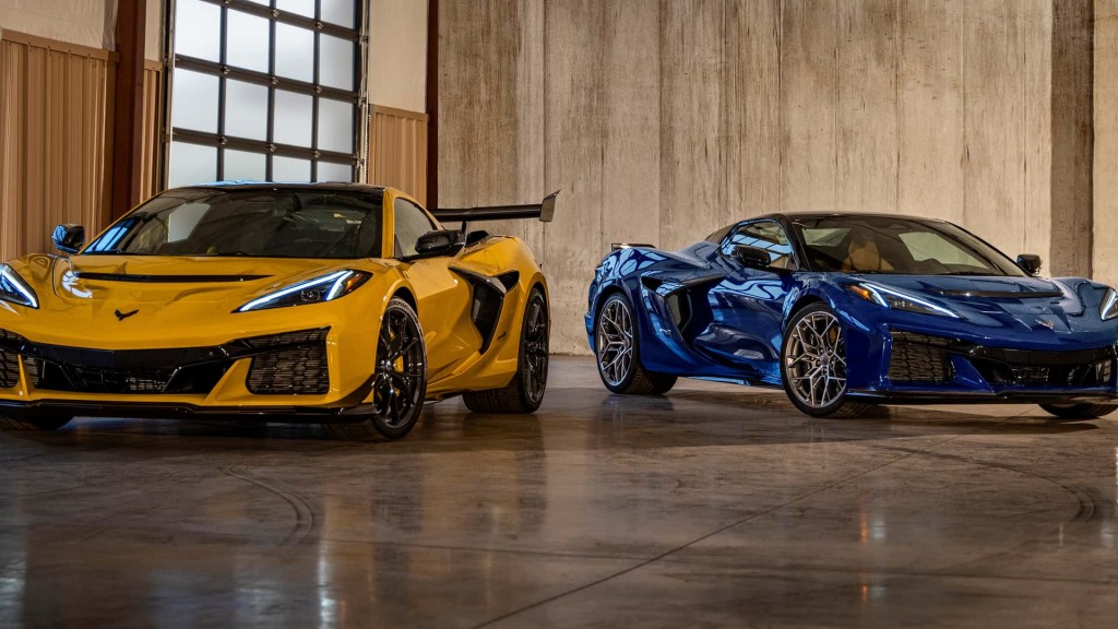 2025-chevrolet-corvette-zr1 (4)