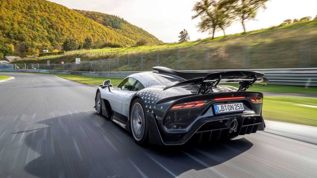 il-record-al-ring-della-mercedes-amg-one (2)