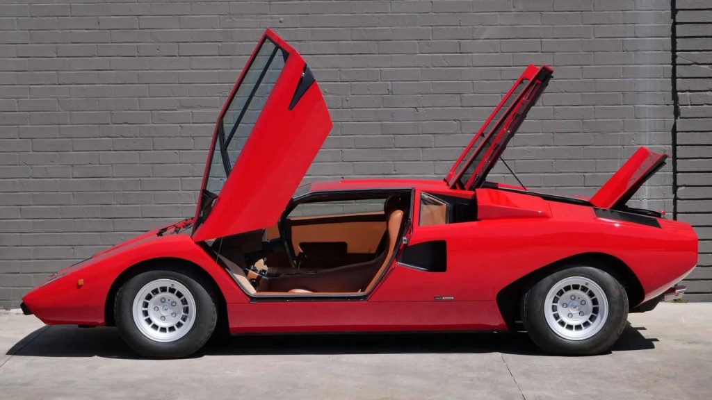 lamborghini-countach-owned-by-rod-stewart (1)
