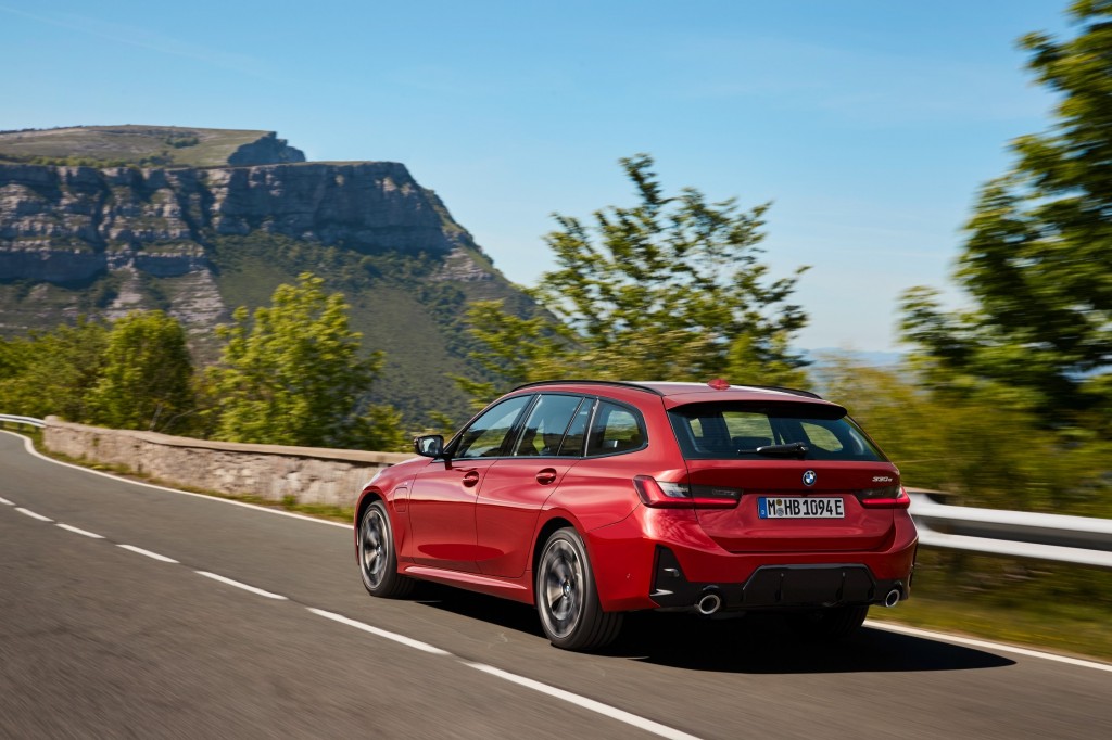 사진5-BMW 뉴 3시리즈 투어링